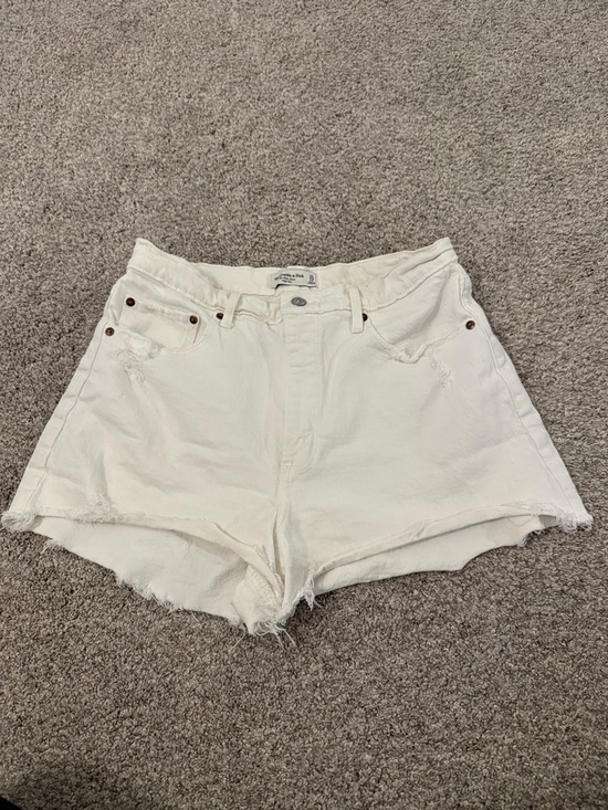 Abercrombie & Fitch Pants - Abercrombie & Fitch The Mom Short High Rise Curve White Denim Cutoff Shorts 31